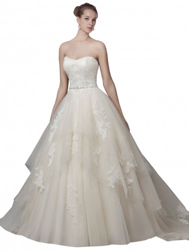 Best Strapless Ball Gown Tulle Wedding Dress with Lace Appliques